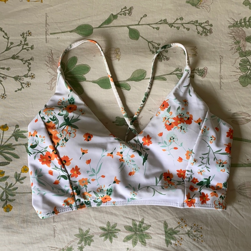 🌸Floral bikini top 🌸
